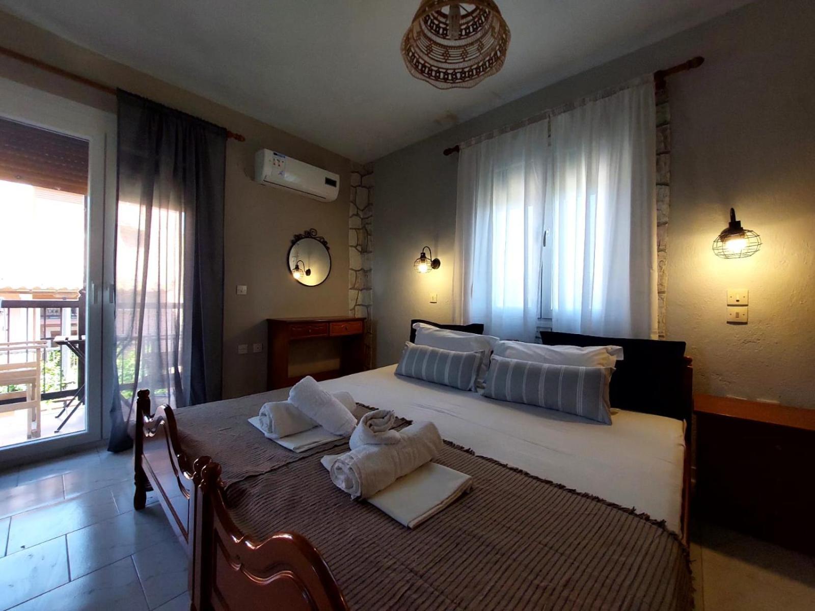 Georgia Apartments Stafylos Room photo